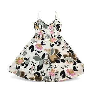 City Triangles woman/juniors sundress. Size 7.